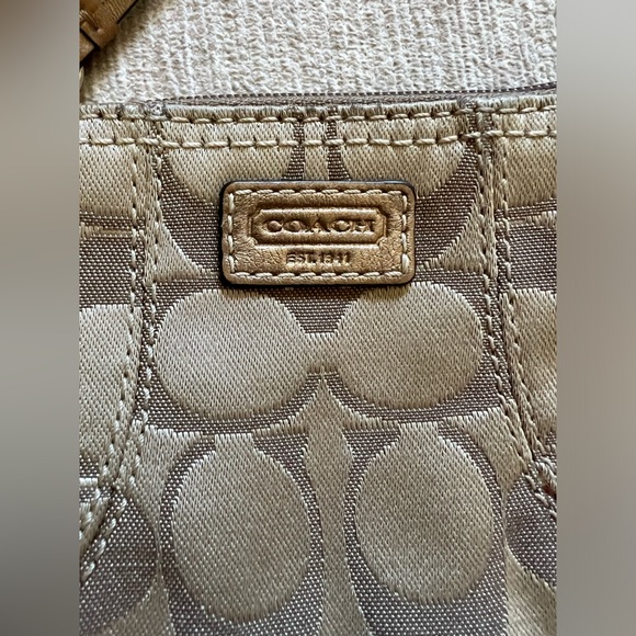 Coach Signature Key Ring Coin Purse - Picture 3 of 6